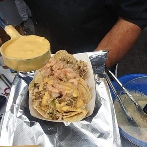 Meet your Posher, Roy